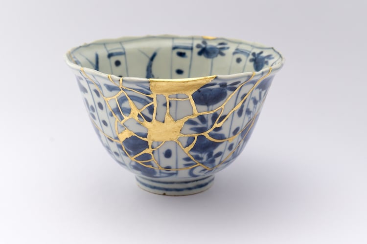 kintsugi-bowl-01.jpg